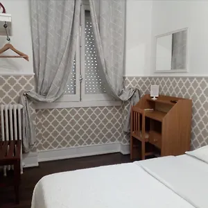 Alojamento de Acomodação e Pequeno-almoço Londrina, Lisboa